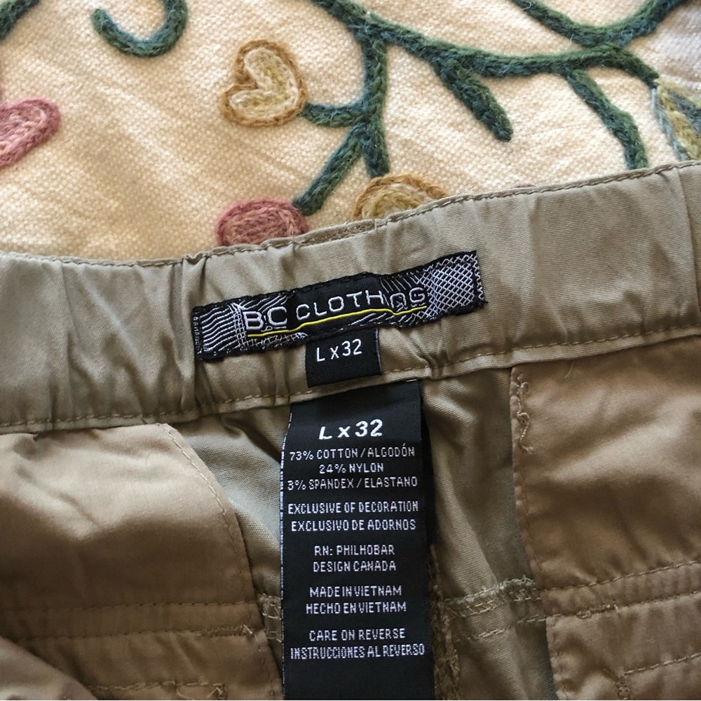 NWOT Men’s Convertible Hiking Tan Pants/shorts Lx32 - Picture 3 of 7